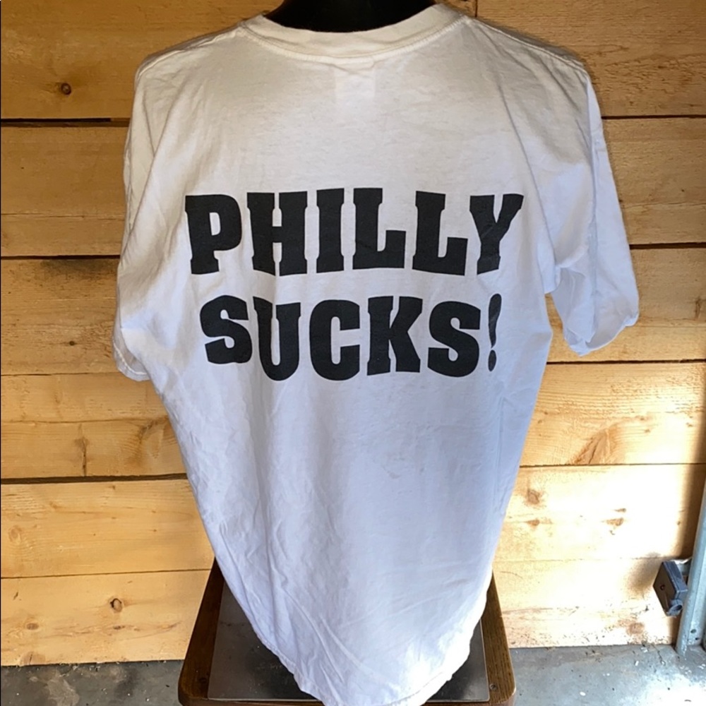 Pittsburgh Steelers Calvin parking lot T-shirt. XL